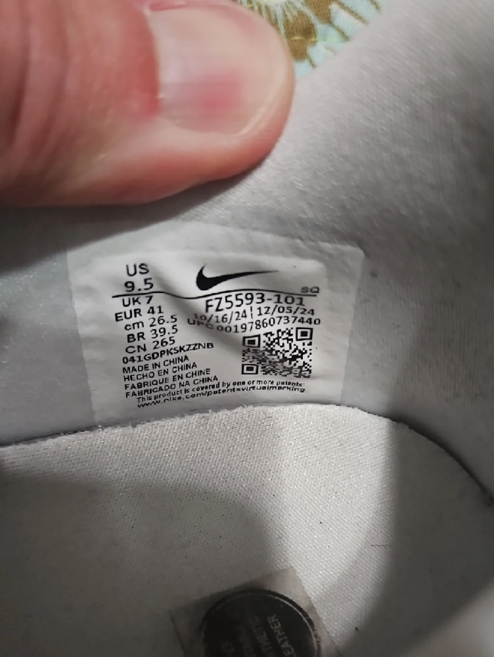 Nike White‎ Low-Top Sneakers with Gum Outsole